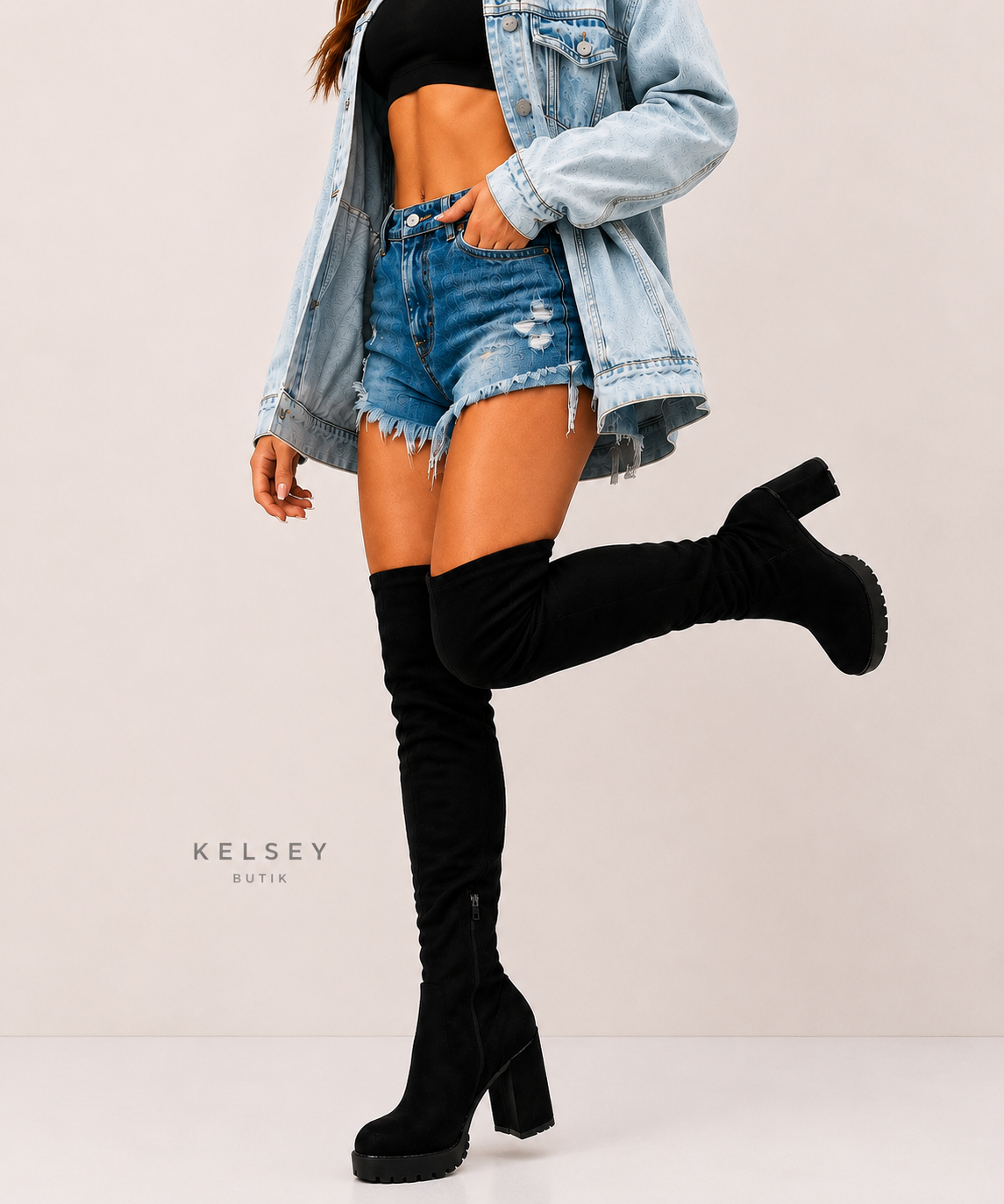 🖤 Selene Curve Boots